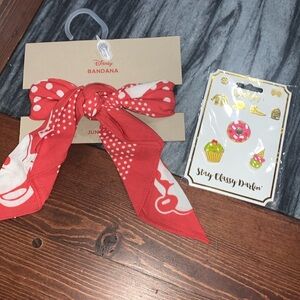 New! Stocking stuffer set!